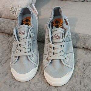 Blowfish Women's Gray Casual Sneakers